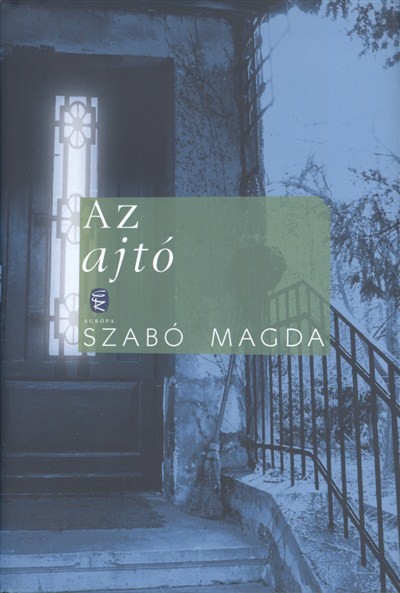 AZ AJTÓ