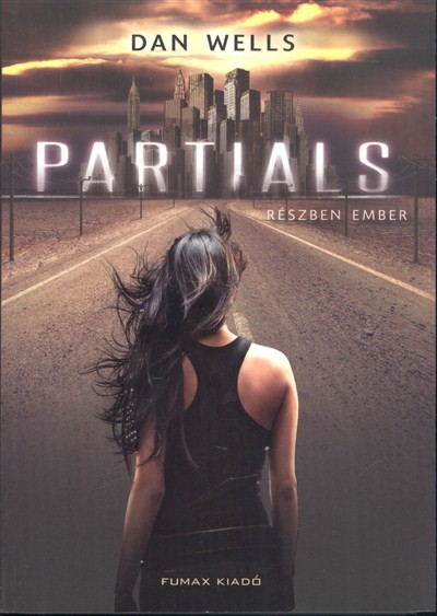 PARTIALS /RÉSZBEN EMBER