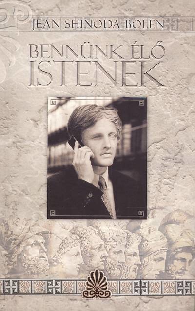 Bennünk élő istenek
