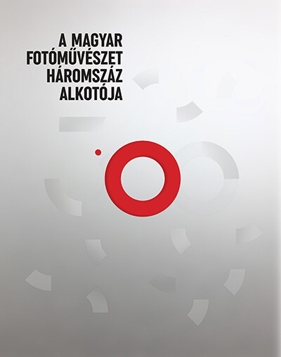 A magyar fotóművészet háromszáz alkotója