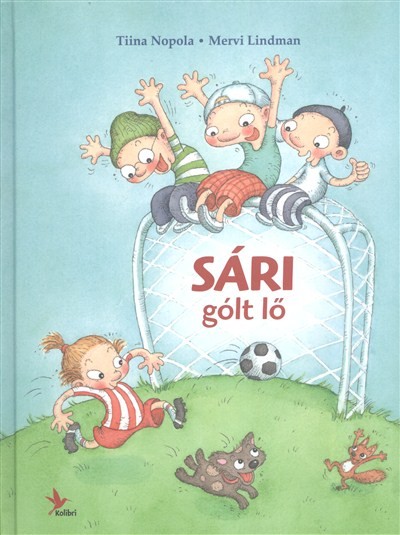 Sári gólt lő